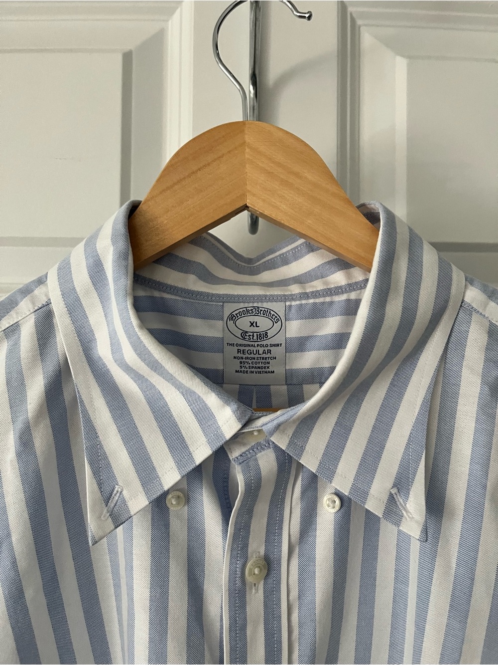 Brooks Brothers Short Sleeve Oxford | X-Large